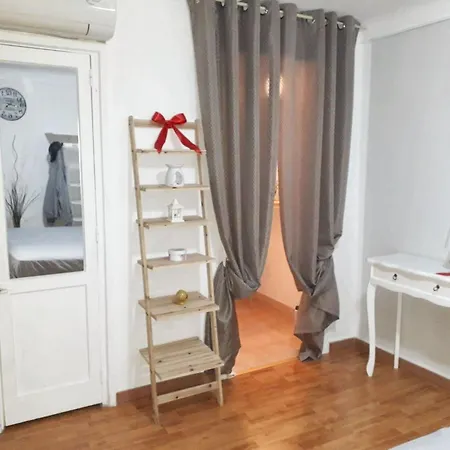 Apartment Cozy 35 M² + Parking *